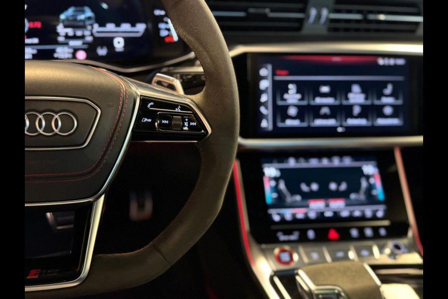 Audi A6 Avant RS6 TFSI quattro / Softclose / Stoel Verwaming/Ventilatie / Pano / 360 Camera / HUD / Keyless