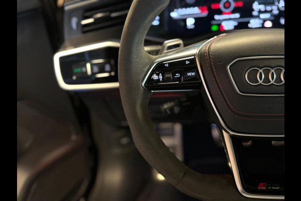 Audi A6 Avant RS6 TFSI quattro / Softclose / Stoel Verwaming/Ventilatie / Pano / 360 Camera / HUD / Keyless