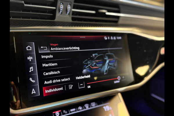 Audi A6 Avant RS6 TFSI quattro / Keramisch / Softclose / B&O Advanced / Pano / HUD / Stuur verwaming
