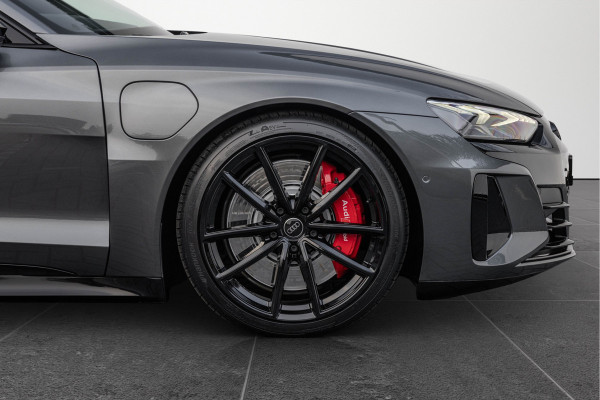 Audi e-tron GT RS 600 pk Quattro Pano HuD B&O Vierwielsturing ACC