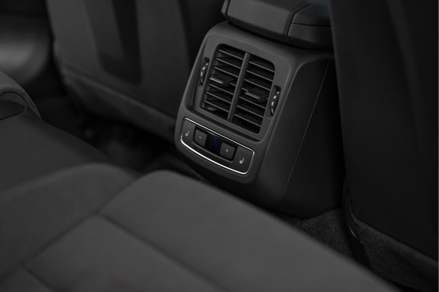 Audi e-tron GT RS 600 pk Quattro Pano HuD B&O Vierwielsturing ACC