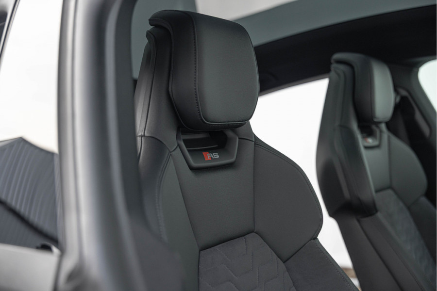 Audi e-tron GT RS 600 pk Quattro Pano HuD B&O Vierwielsturing ACC