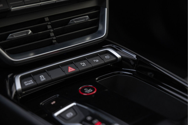 Audi e-tron GT RS 600 pk Quattro Pano HuD B&O Vierwielsturing ACC