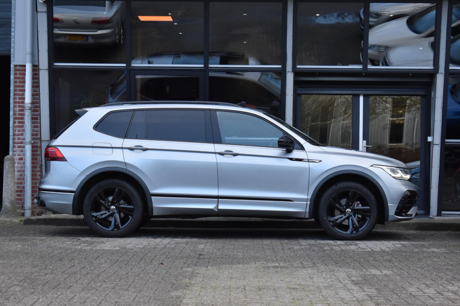 Volkswagen Tiguan Allspace 1.5 TSI R-Line 7p. Pano Lane ACC Keyless Camera Trekhaak