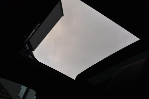 Volkswagen Tiguan Allspace 1.5 TSI R-Line 7p. Pano Lane ACC Keyless Camera Trekhaak