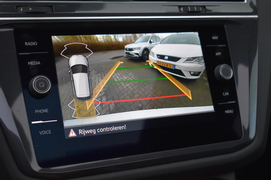 Volkswagen Tiguan Allspace 1.5 TSI R-Line 7p. Pano Lane ACC Keyless Camera Trekhaak
