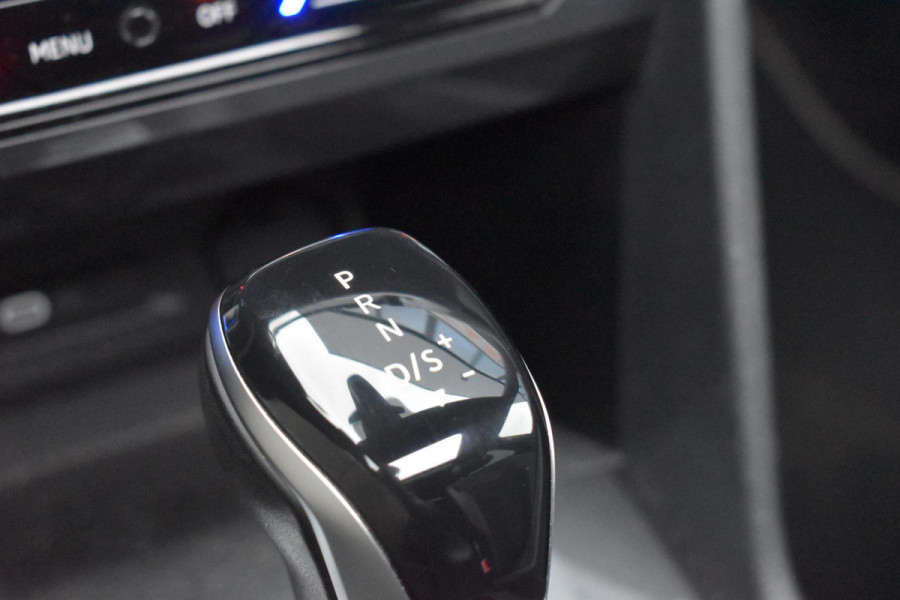 Volkswagen Tiguan Allspace 1.5 TSI R-Line 7p. Pano Lane ACC Keyless Camera Trekhaak