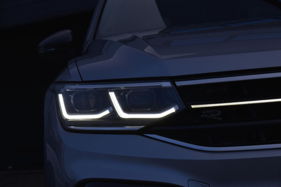 Volkswagen Tiguan Allspace 1.5 TSI R-Line 7p. Pano Lane ACC Keyless Camera Trekhaak