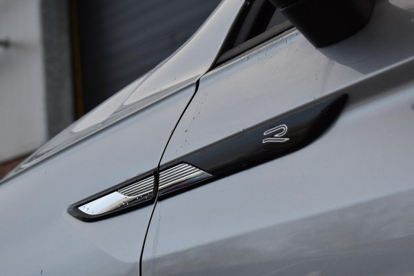 Volkswagen Tiguan Allspace 1.5 TSI R-Line 7p. Pano Lane ACC Keyless Camera Trekhaak