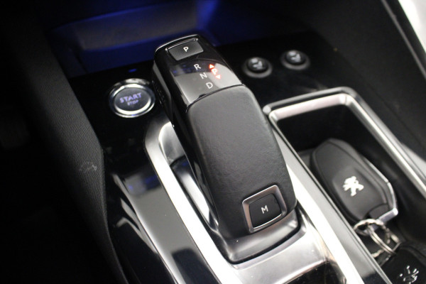 Peugeot 5008 1.2 PureTech Allure |Pano|Leder|Stoelverw.|