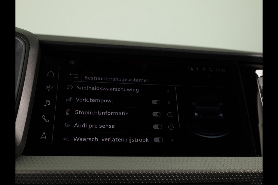Audi A1 Sportback 25 TFSI S edition 95pk | Sportstoelen | Parkeercamera | Navigatie | Led koplampen | Verlengde garantie