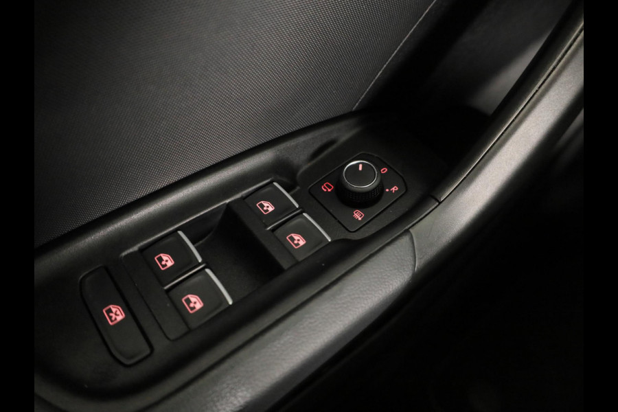 Audi A1 Sportback 25 TFSI S edition 95pk | Sportstoelen | Parkeercamera | Navigatie | Led koplampen | Verlengde garantie