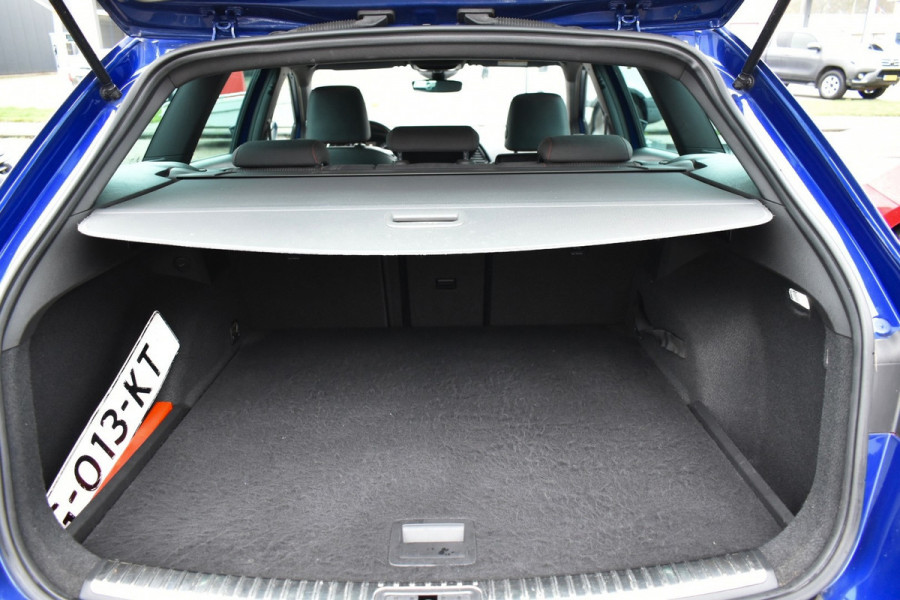 Seat Leon ST 1.5 TSI FR Business Intense automaat