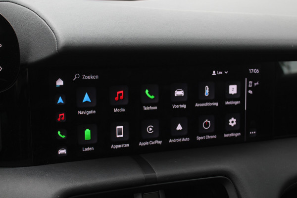 Porsche Taycan Cross Turismo 4 93 kWh / Panoramadak / 360Camera / Sportchrono / 20'' / Leder / Luchtvering / Stoelverwarming / DAB / Cruise Control