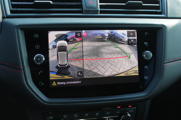Seat Ibiza 1.0 TSI FR Business Intense / Camera / CarPlay / Keyless / 18'' / DAB / Stoelverwarming / ACC