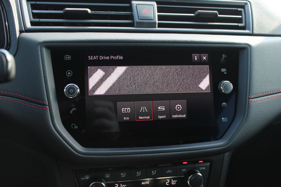 Seat Ibiza 1.0 TSI FR Business Intense / Camera / CarPlay / Keyless / 18'' / DAB / Stoelverwarming / ACC