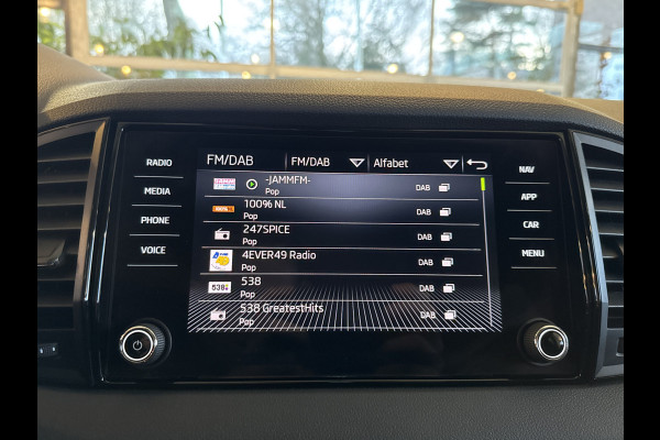 Škoda Karoq TSI 115PK SELECTION CARPLAY/LED/ECC