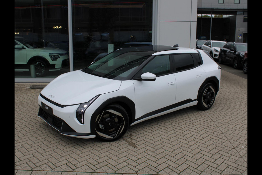 Kia EV4 Plus Advanced 81.4 kWh | DIRECT LEVERBAAR | Schuifkanteldak | Navigatie | Stoel en stuurverwarming | H&K | Elektrische achterklep