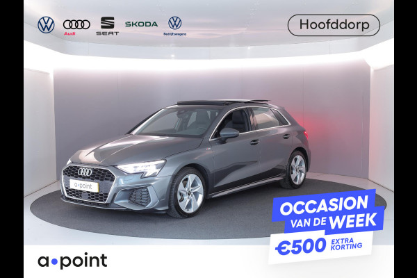 Audi A3 Sportback 30 TFSI S edition 110 pk S-tronic | Navigatie | Panoramadak | Parkeersensoren (Park assist) | S-Line |