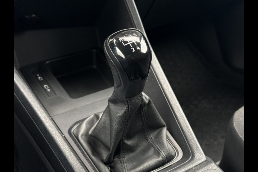 Volkswagen Caddy Cargo 2.0 TDI Comfort | Carplay | Camera | Trekhaak | PDC