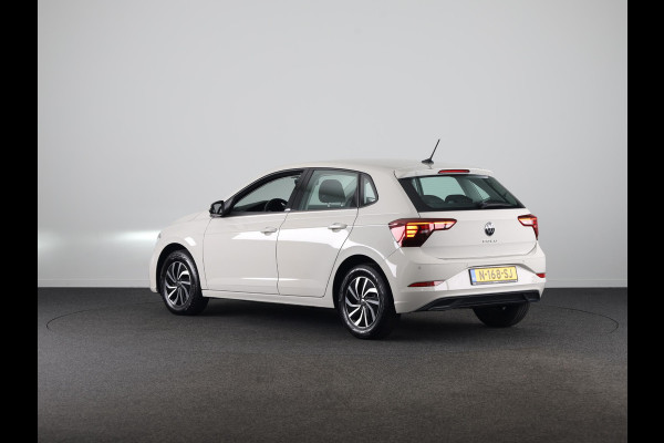 Volkswagen Polo 1.0 TSI Life 95PK | Navigatie via app | parkeersensoren | digitaal dshboard