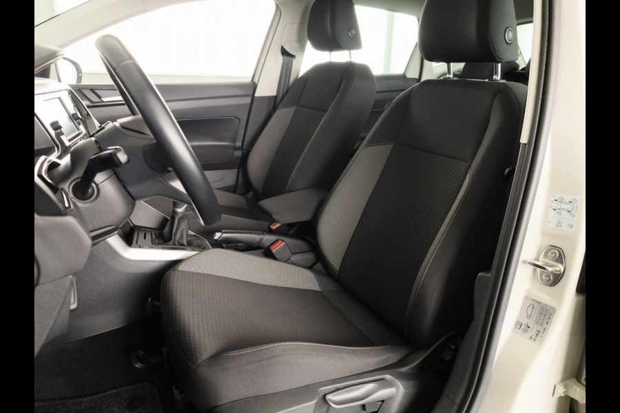 Volkswagen Polo 1.0 TSI Life 95PK | Navigatie via app | parkeersensoren | digitaal dshboard