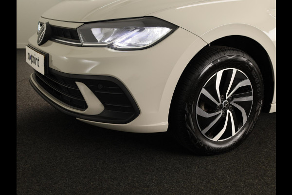 Volkswagen Polo 1.0 TSI Life 95PK | Navigatie via app | parkeersensoren | digitaal dshboard