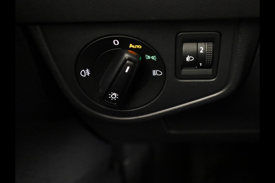 Volkswagen Polo 1.0 TSI Life 95PK | Navigatie via app | parkeersensoren | digitaal dshboard