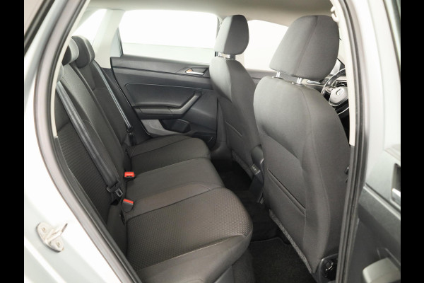 Volkswagen Polo 1.0 TSI Comfortline Business 95PK | Automaat (DSG) | Navigatie | Parkeersensoren