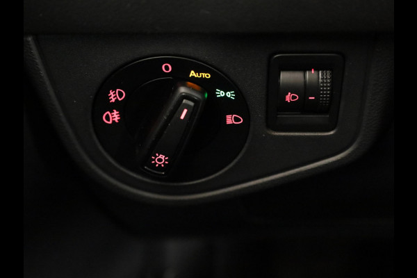 Volkswagen Polo 1.0 TSI Comfortline Business 95PK | Automaat (DSG) | Navigatie | Parkeersensoren