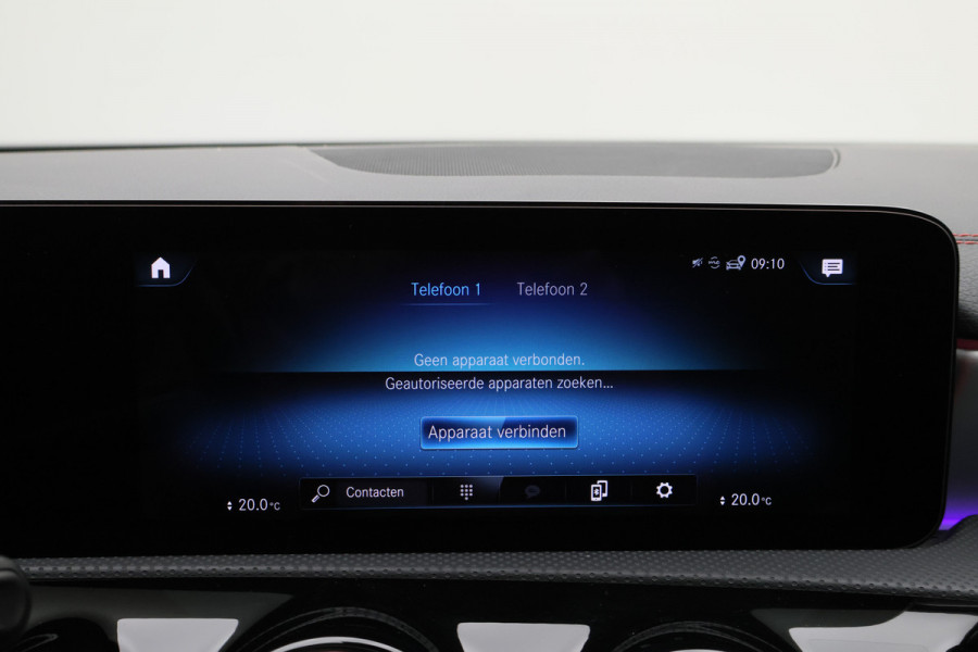 Mercedes-Benz CLA-Klasse Shooting Brake 250 e Premium Plus AMG Panoramadak, ACC, Camera, Sfeerverlichting, Trekhaak, Widescreen, 18"