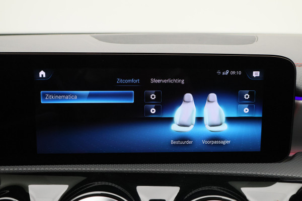 Mercedes-Benz CLA-Klasse Shooting Brake 250 e Premium Plus AMG Panoramadak, ACC, Camera, Sfeerverlichting, Trekhaak, Widescreen, 18"