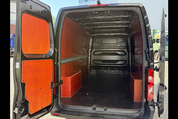 Renault Master RED EDITION 170pk L3H2 BPM VRIJ/ BETIMMERD/ SIDEBARS/ TREKHAAK/ CAMERA/ ALL WEATHER BANDEN/ RIJKLAAR!!!