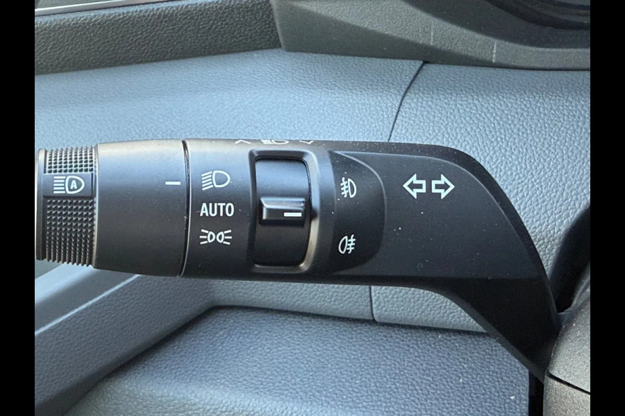 Renault Master RED EDITION 170pk L3H2 BPM VRIJ/ BETIMMERD/ SIDEBARS/ TREKHAAK/ CAMERA/ ALL WEATHER BANDEN/ RIJKLAAR!!!