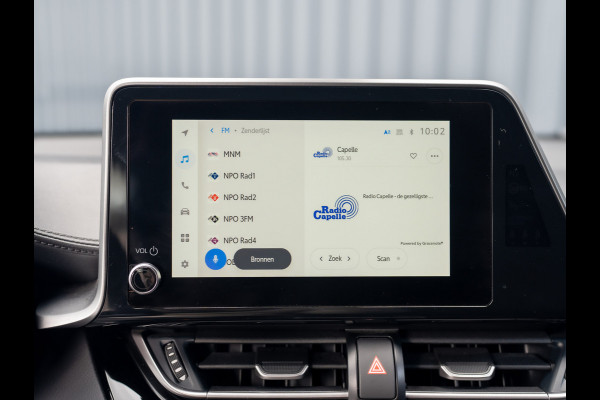 Toyota C-HR 1.8 Hybrid GR-Sport | Bi-Tone | Trekhaak | Dodehoek sensoren | Stoel & Stuur verw. | 19'' | Prijs Rijklaar!!