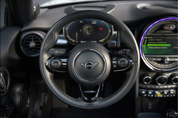 MINI Mini Electric Yours 33 kWh | Panoramadak | Harman Kardon | Head-Up Display | Union Jack | Black Pack | BTW | Stoelverwarming | Keyless | Apple Carplay | Navigatie | Camera | Parkeersensoren | Warmtepomp | Leer | Cruise