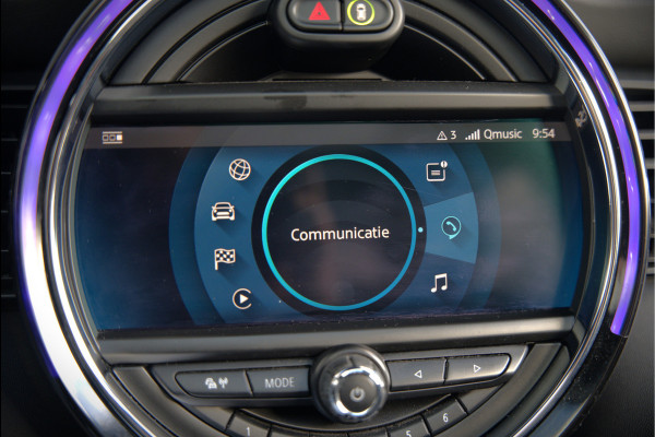 MINI Mini Electric Yours 33 kWh | Panoramadak | Harman Kardon | Head-Up Display | Union Jack | Black Pack | BTW | Stoelverwarming | Keyless | Apple Carplay | Navigatie | Camera | Parkeersensoren | Warmtepomp | Leer | Cruise