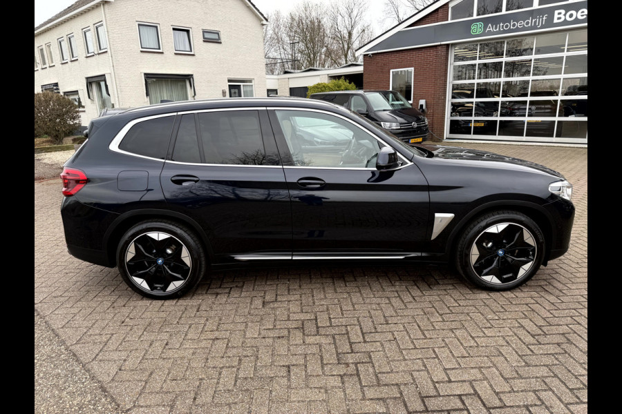 BMW iX3 High Executive 80 kWh SOH 94.5%, Panoramadak, 360 Camera, Trekhaak, Harman/Kardon
