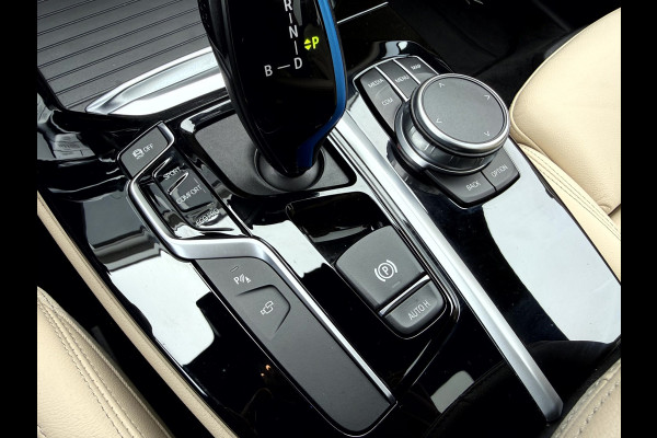 BMW iX3 High Executive 80 kWh SOH 94.5%, Panoramadak, 360 Camera, Trekhaak, Harman/Kardon