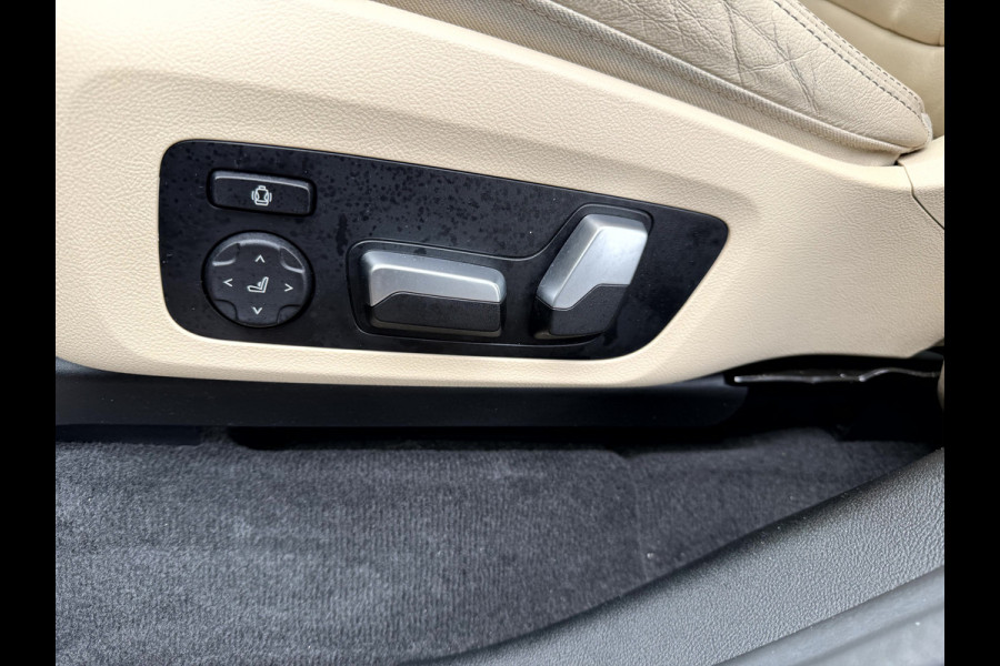 BMW iX3 High Executive 80 kWh SOH 94.5%, Panoramadak, 360 Camera, Trekhaak, Harman/Kardon