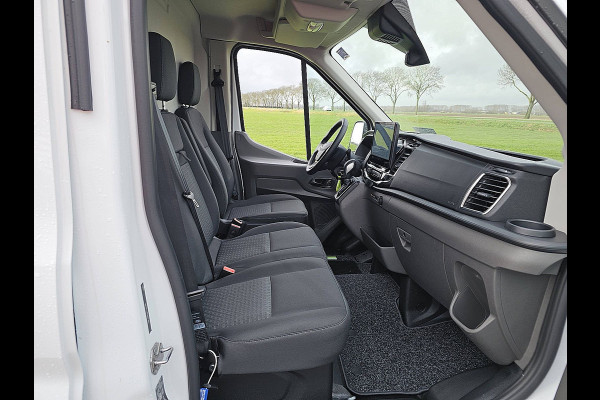 Ford Transit 350 2.0 TDCI L3H2 Trend NIEUW! Navi Camera Trekhaak