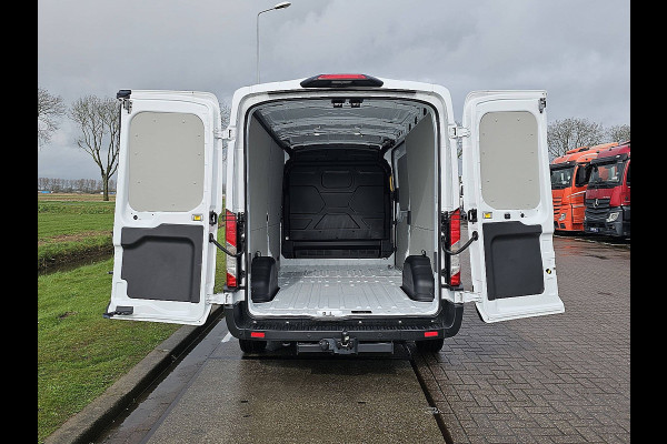 Ford Transit 350 2.0 TDCI L3H2 Trend NIEUW! Navi Camera Trekhaak