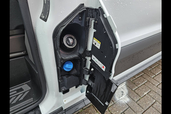 Ford Transit 350 2.0 TDCI L3H2 Trend NIEUW! Navi Camera Trekhaak