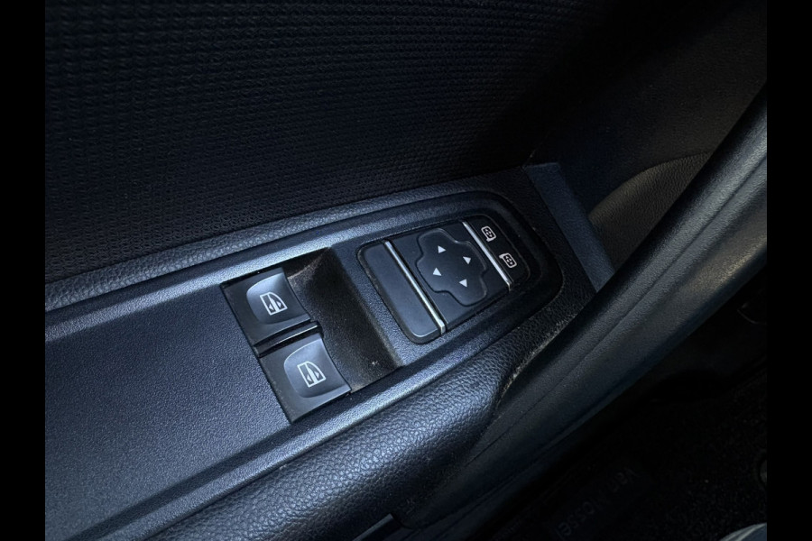 Renault Kangoo E-Tech Advance 22 kW 44 kWh | Carplay/Android, PDC, Cruise, Navigatie, Licht- en Regensensor | NAP |