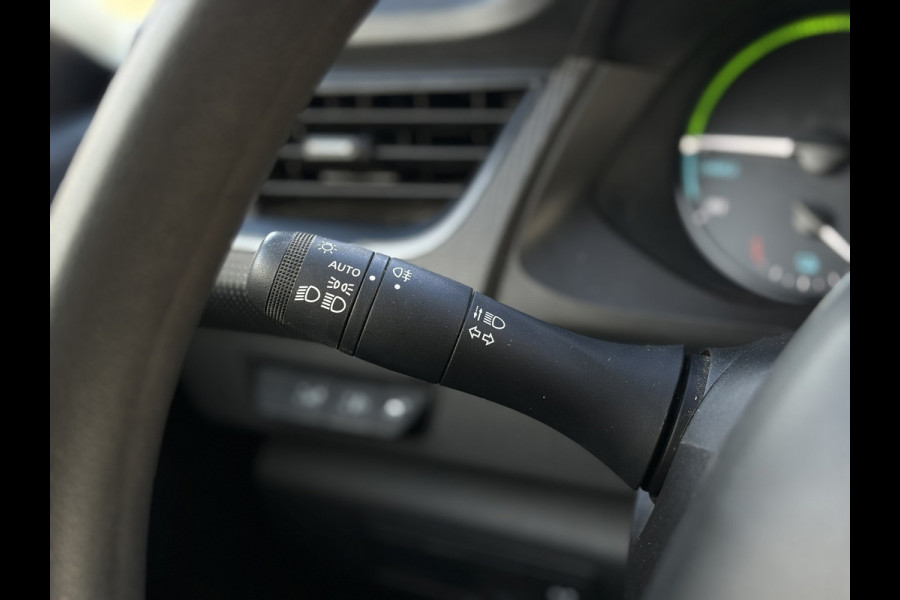 Renault Kangoo E-Tech Advance 22 kW 44 kWh | Carplay/Android, PDC, Cruise, Navigatie, Licht- en Regensensor | NAP |