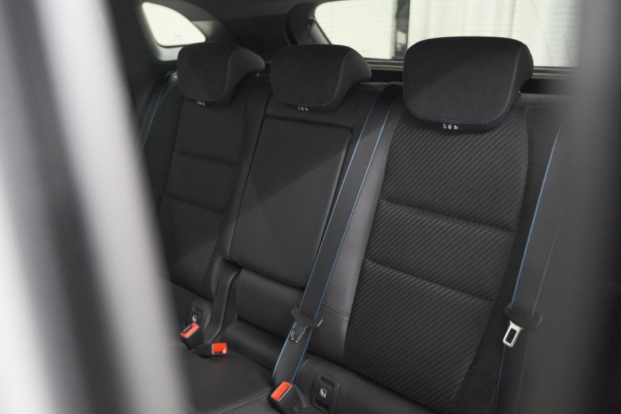 Renault Austral E-Tech Full Hybrid 200 Techno Esprit Alpine | Trekhaak | Elektronische Kofferklep | Adaptieve Cruise Control | Stuurverwarming