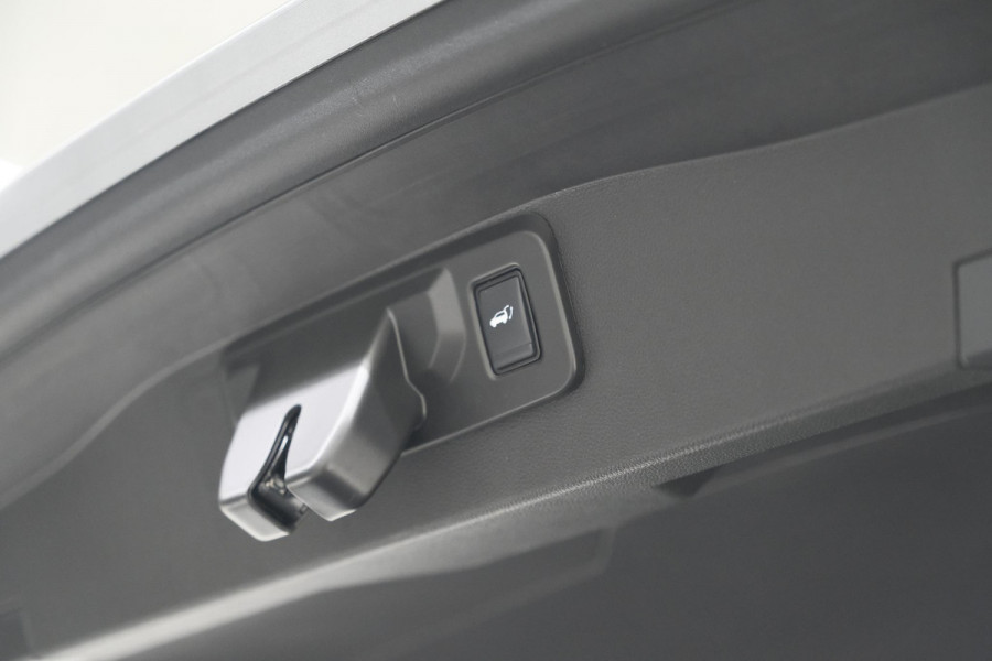 Renault Austral E-Tech Full Hybrid 200 Techno Esprit Alpine | Trekhaak | Elektronische Kofferklep | Adaptieve Cruise Control | Stuurverwarming