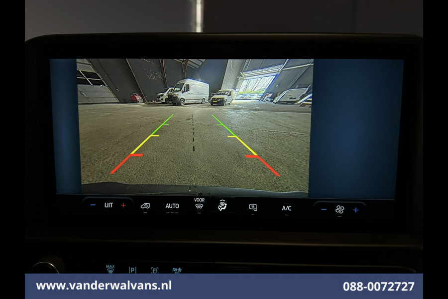 Ford Transit Custom 2.0 TDCI 136pk L2H1 Euro6 Airco | Camera | LED | Apple Carplay | Cruisecontrol Android Auto, Verwarmde voorruit, Parkeersensoren, Bijrijdersbank, 2800kg trekvermogen