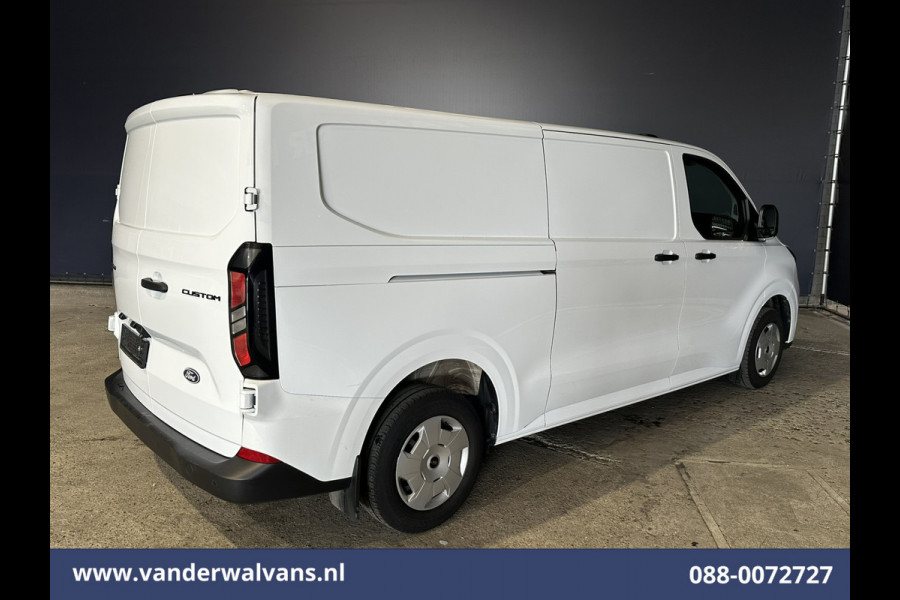Ford Transit Custom 2.0 TDCI 136pk L2H1 Euro6 Airco | Camera | LED | Apple Carplay | Cruisecontrol Android Auto, Verwarmde voorruit, Parkeersensoren, Bijrijdersbank, 2800kg trekvermogen