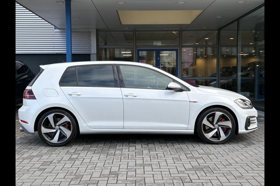 Volkswagen Golf 2.0 TSI GTI Performance 245pk | Virtual Cockpit | Stoelverwarming | Achteruitrijcamera | Adaptive Cruise |